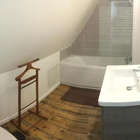 La Bordee : Maison De Pecheur Au Crotoy *